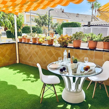 Paulmarie El Camison شقة *