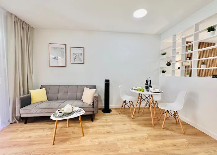 Paulmarie El Camison Apartman