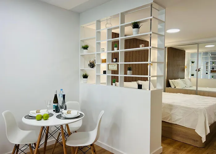 Paulmarie El Camison דירה