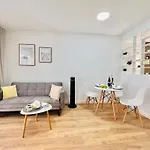 Paulmarie El Camison Apartment
